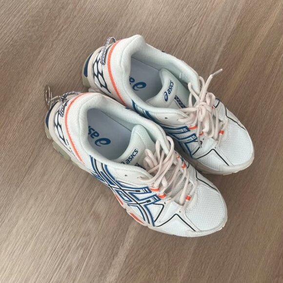 Asics Gel Kahana 8 Shoes - Picture 4 of 5